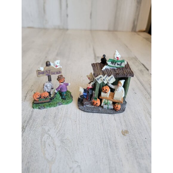 Halloween ghost boy newsstand trick or treat pumpkin set Village accessory - Picture 1 of 6